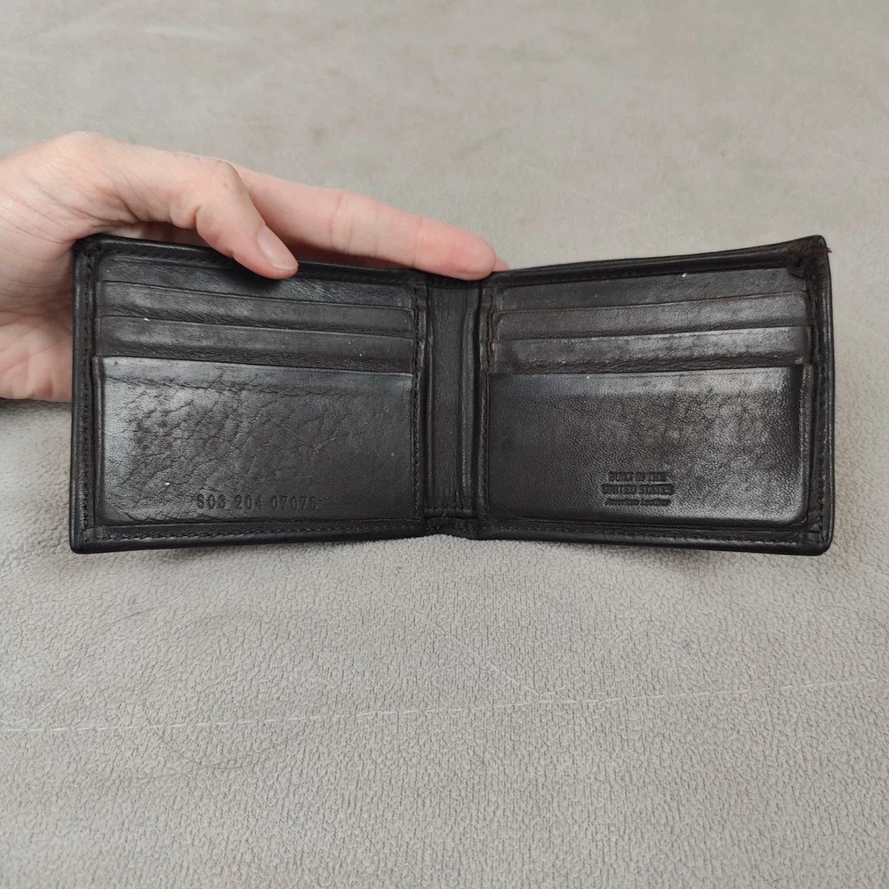 Shinola Detroit Mens Bifold Wallet Dark Brown Black American‎ Made Leather